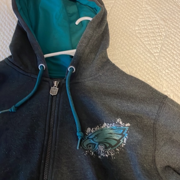 Large Pro Line Philadelphia Eagles zip up jacket - Picture 2 of 4